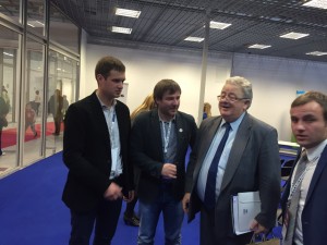 Jaunųjų ūkininkų atstovai  su ES parlamentaru ir CEJA viceprezidentu